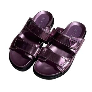 GUESS Sandals Womens Size 6M Purple Metallic‎ Platform Lug Sole Chunky Slides